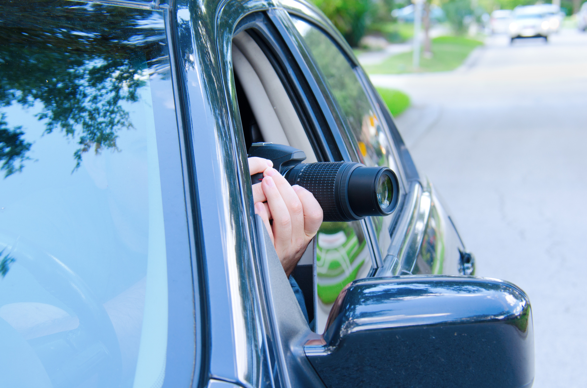 hire a private investigator